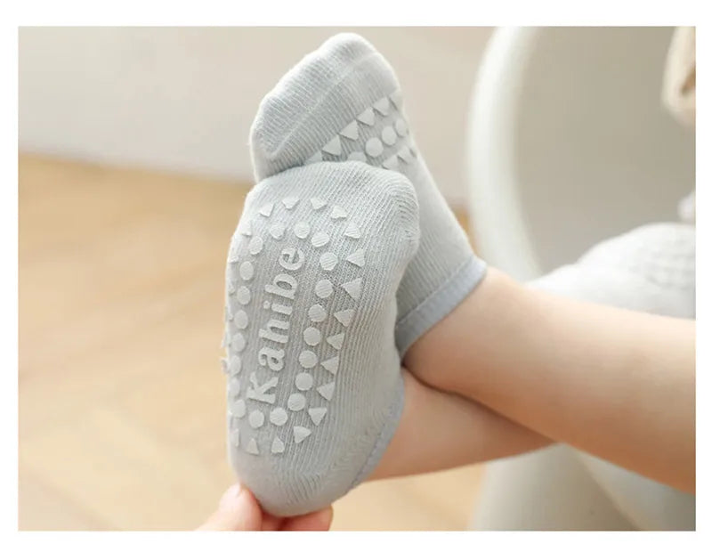 LittleSteps KneeProtect Socks