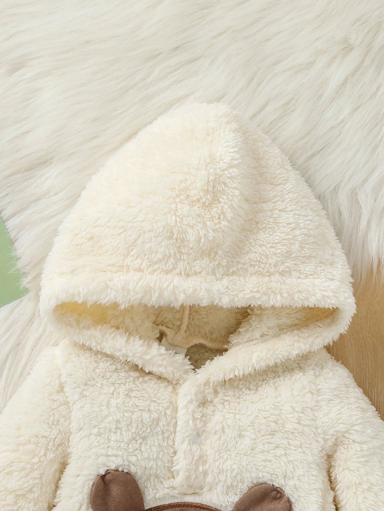 LittleCub Hooded Snuggler